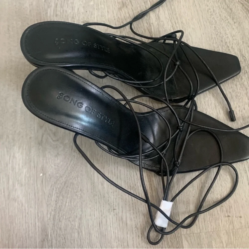 Song of Style Black Strappy Heels - Picture 7 of 9